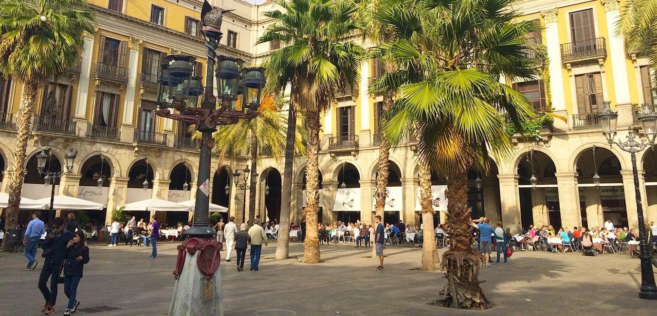 Plaza Reial bij de Ramblas Barcolan