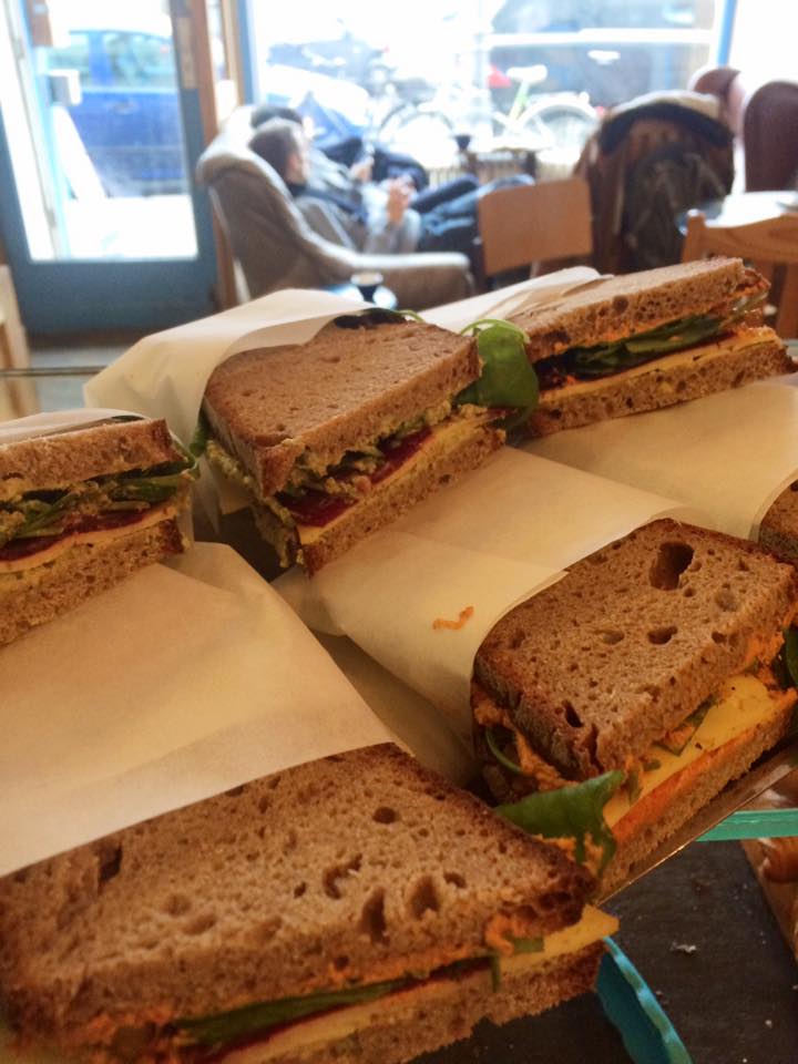 Sandwiches als Leuchtstoff lunch in Berlijn