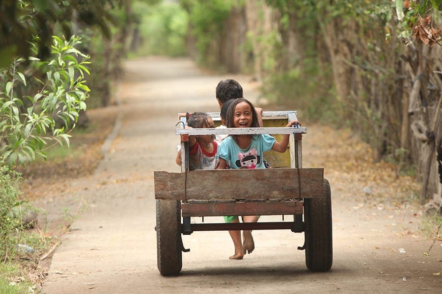 Kinderen in Gili Meno