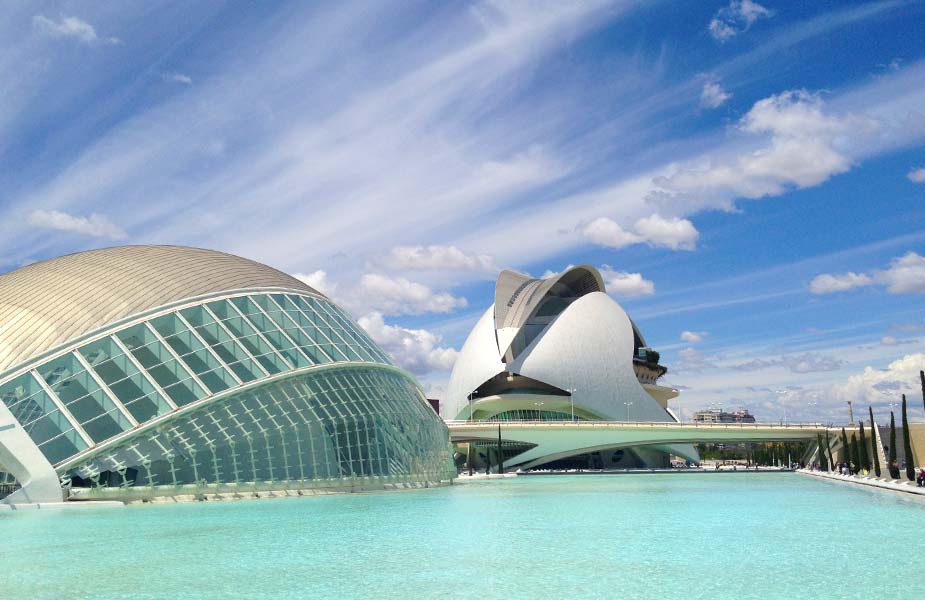 De markante gebouwen van kunst in Valencia