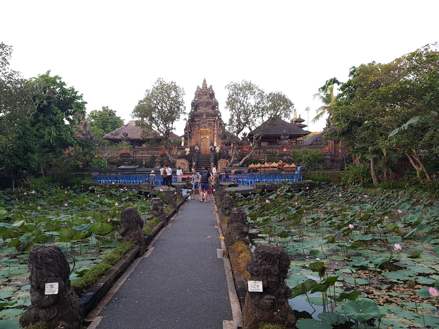 Tempels op Bali: Taman Kemude Darawati