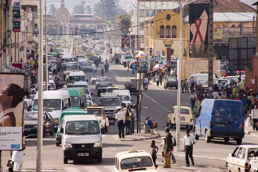 Een straat in de hoofdstad Antananarivo, de start van de Madagaskar reis