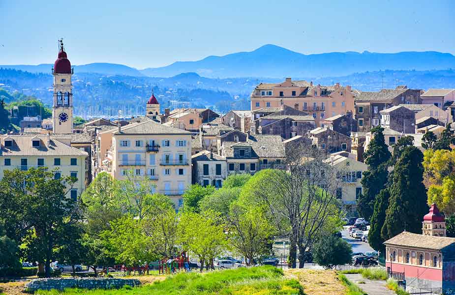 De hoofstad van Corfu, ook wel Kerkyra genoemd 