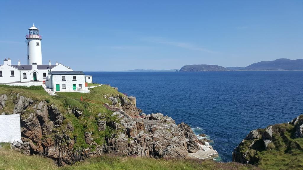 Omgeving buiten van Fanad lighthouse Ierland