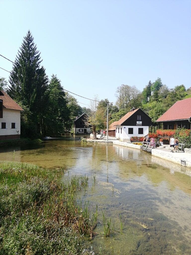 Het plaatsje Rastoke in Kroatie