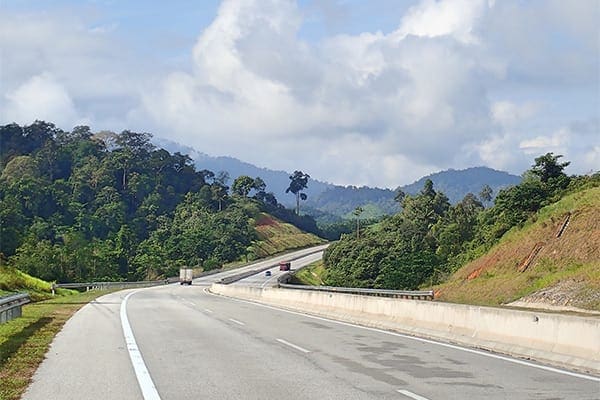 Nieuwe weg naar Taman Negara
