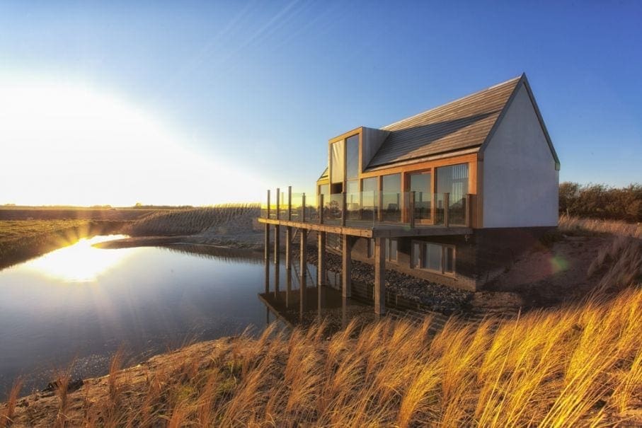 Genieten van prachtig uitzicht vanaf dit terras op Texel