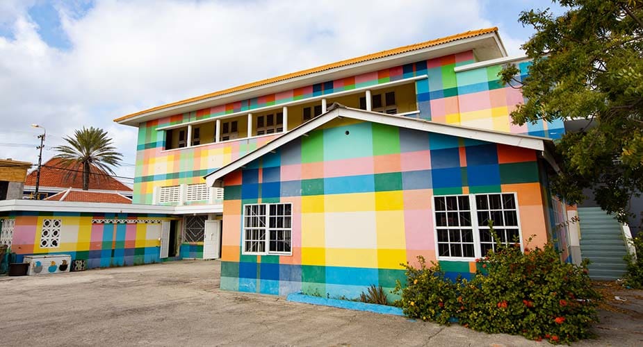 Street art Curaçao Favela Paint Academy