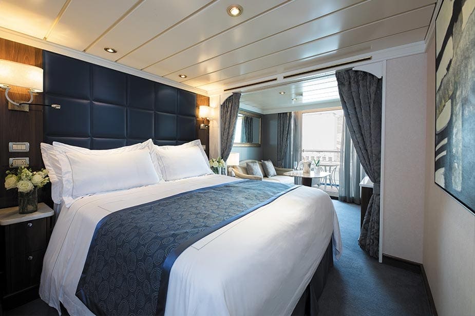 Deluxe Veranda Suite aan boord van de Seven Seas Mariner