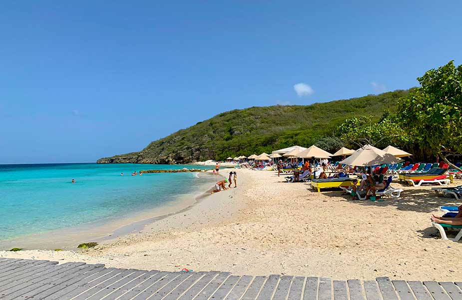 Strand van Porto Mari op Curacao