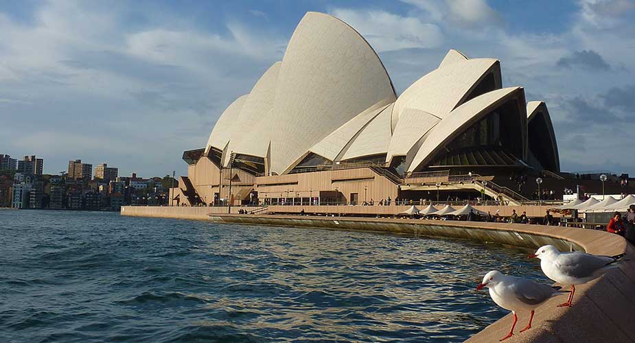Blik op het operagebouw in Sydney