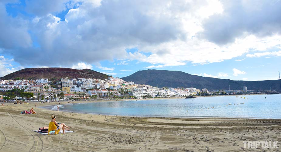 Het mooie strand Playa de las Vistas in Playa de las Americas