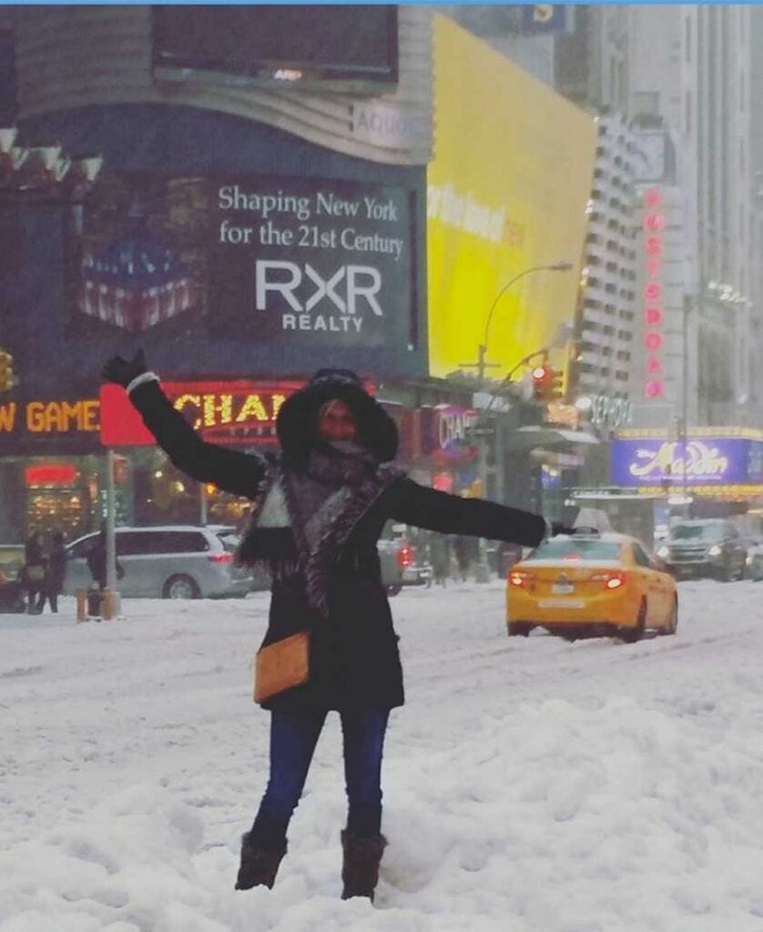 Melanie in de sneeuw in New York
