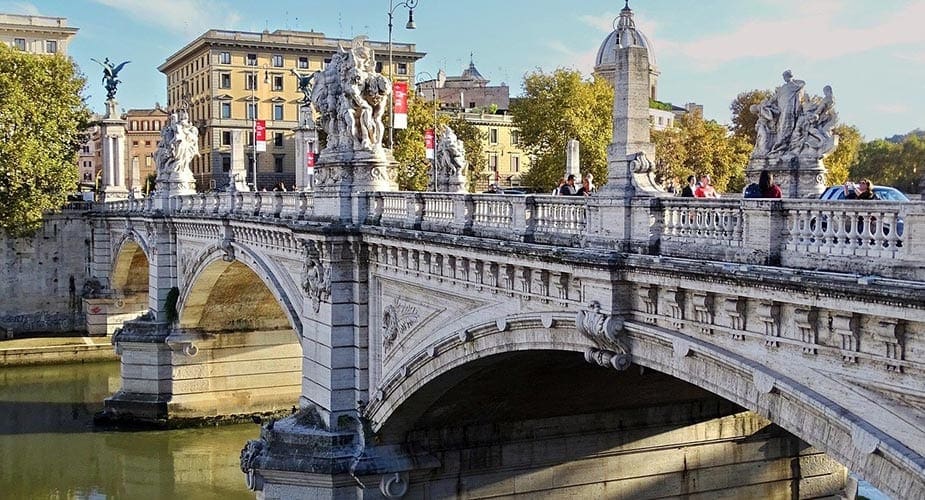 Oude brug in Rome