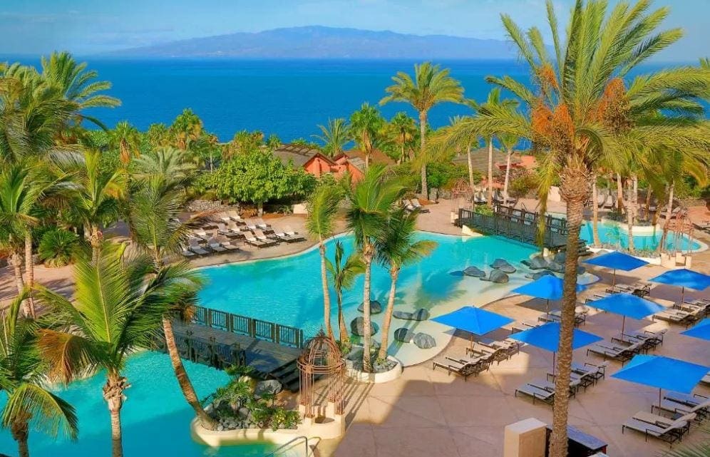 Zwembad van The Ritz Carlton op Tenerife