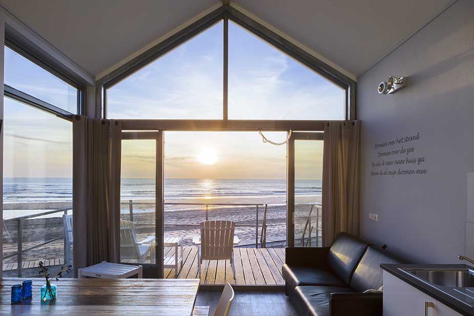 Genieten van een vakantie aan zee in deze huisjes van Strandhuisjes Julianadorp