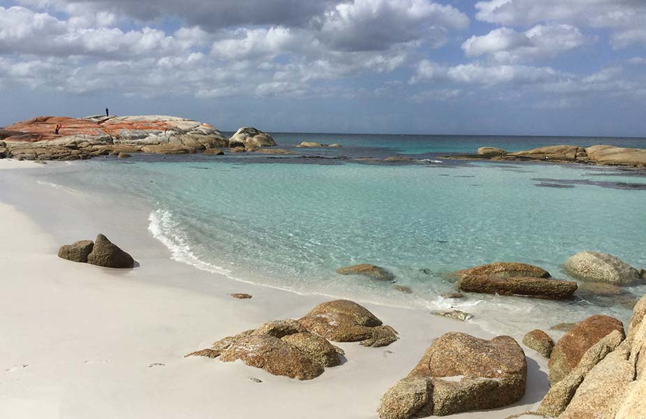 Strand van Bay of Fires in Tasmania