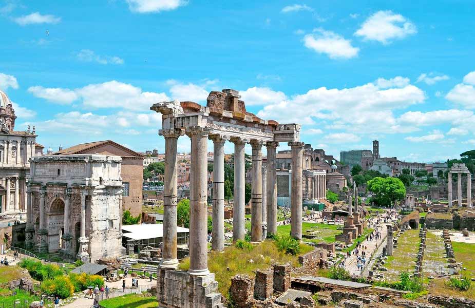 Oude gebouwen in Rome in Italie