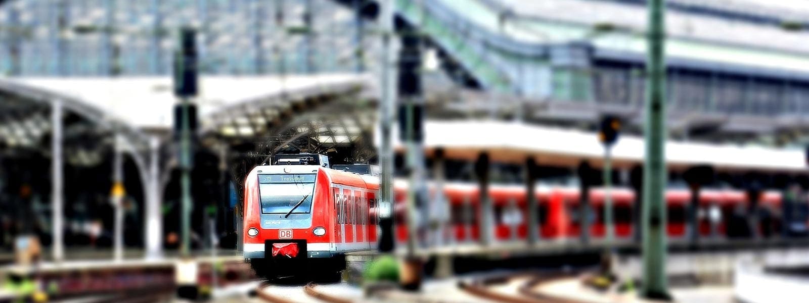 Trein bij centraal station van Keulen