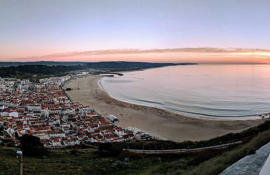 Strand van Nazare in Portugal