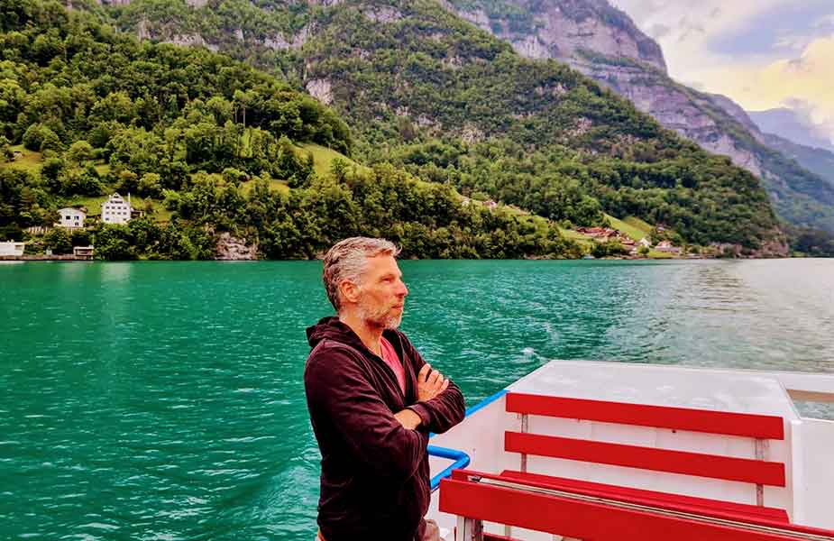 Genieten op de boot op de Walensee vanaf het open dek