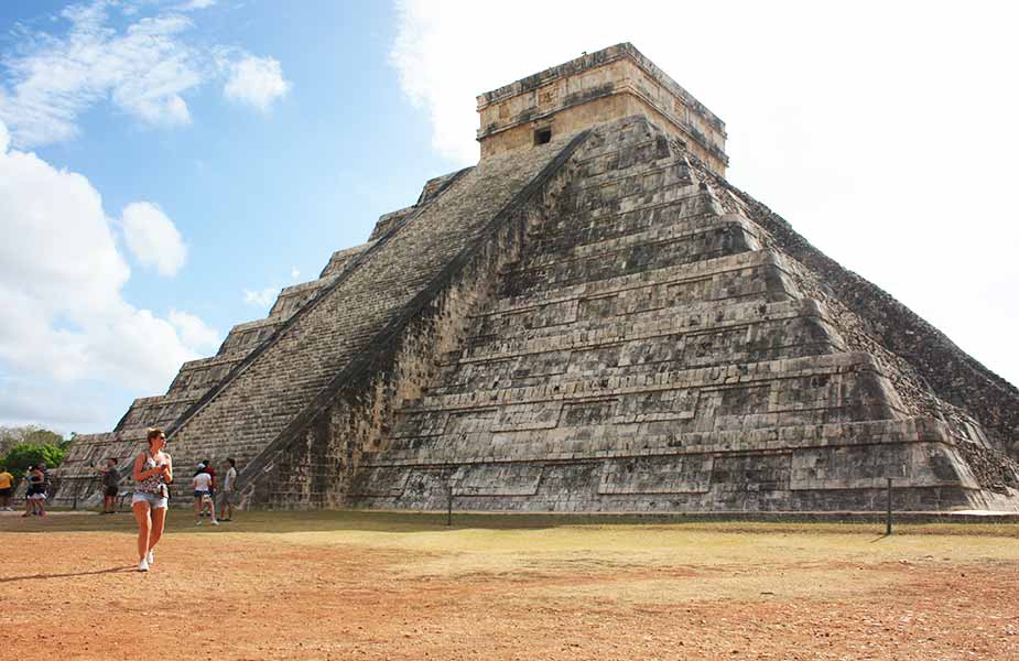 De Kukulcan in het Maya complex van Chichen Itza