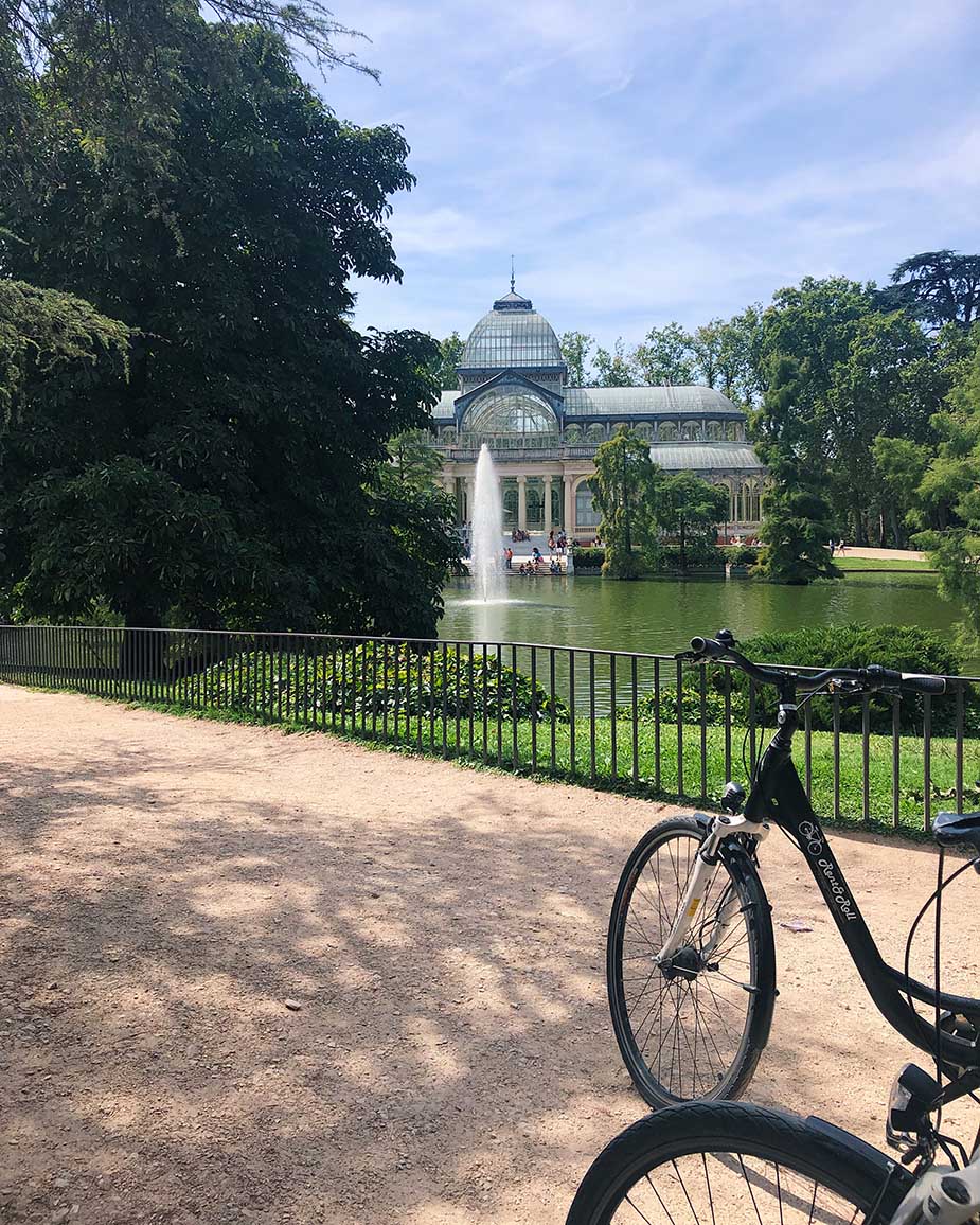 fiets door Madrid