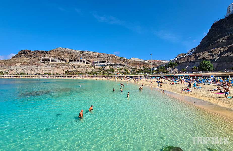 Strand van Playa de Amadores op Gran Canaria