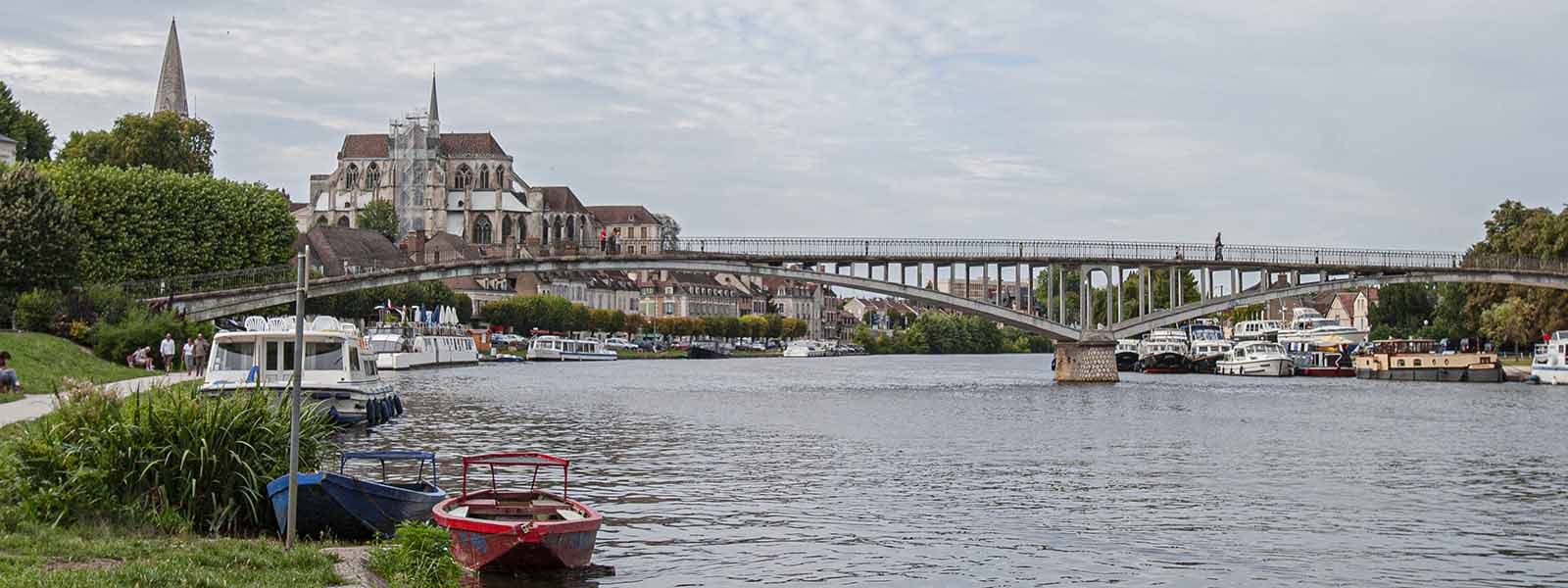 yonne rivier frankrijk omgeving Auxerre