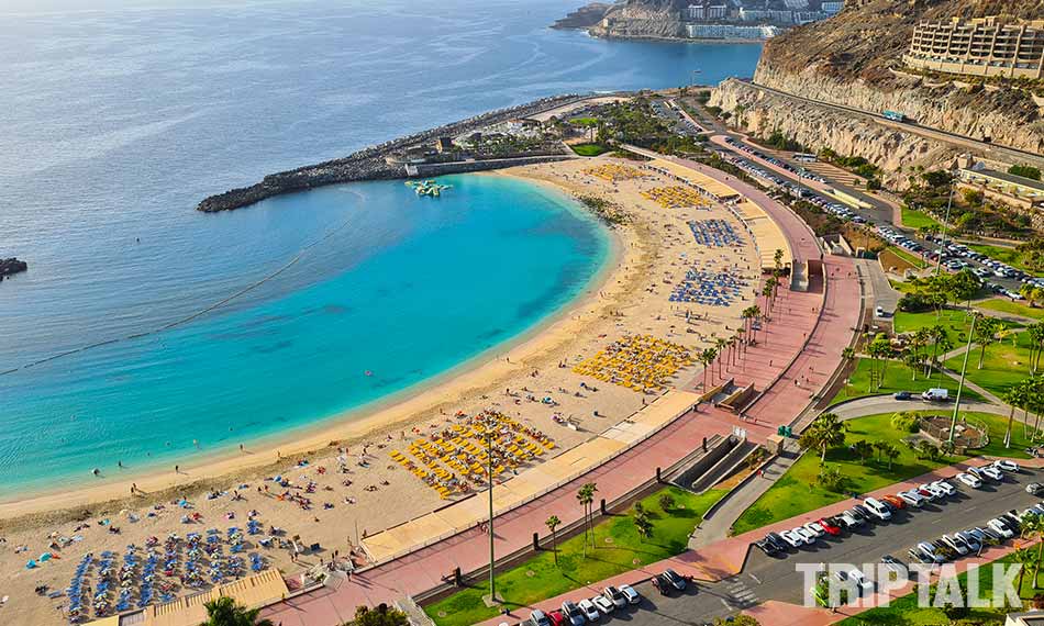 Strand van Playa de Amadores op Gran Canaria