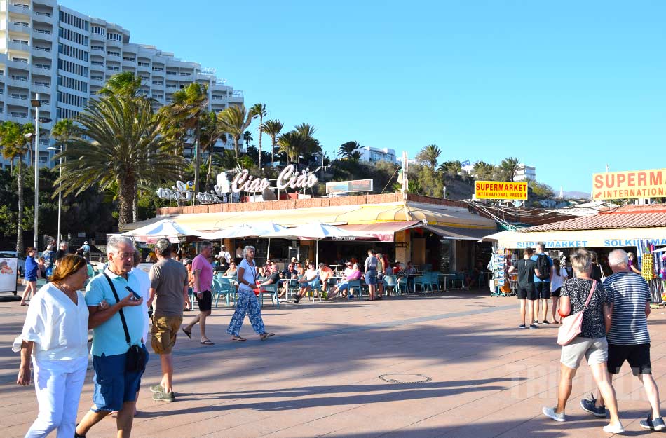 Centraal plein bij strand Playa del Ingles