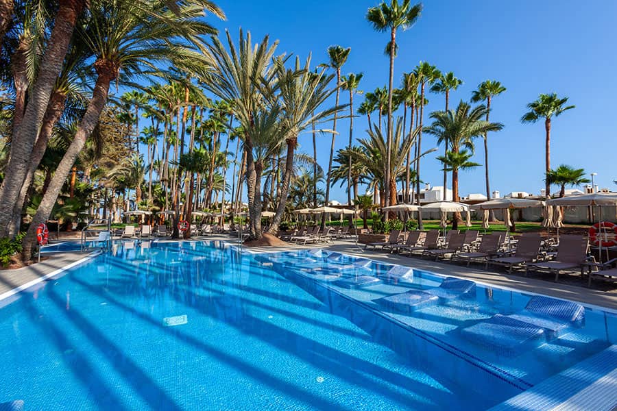 Zwembad van RIU Palace Oasis Gran Canaria