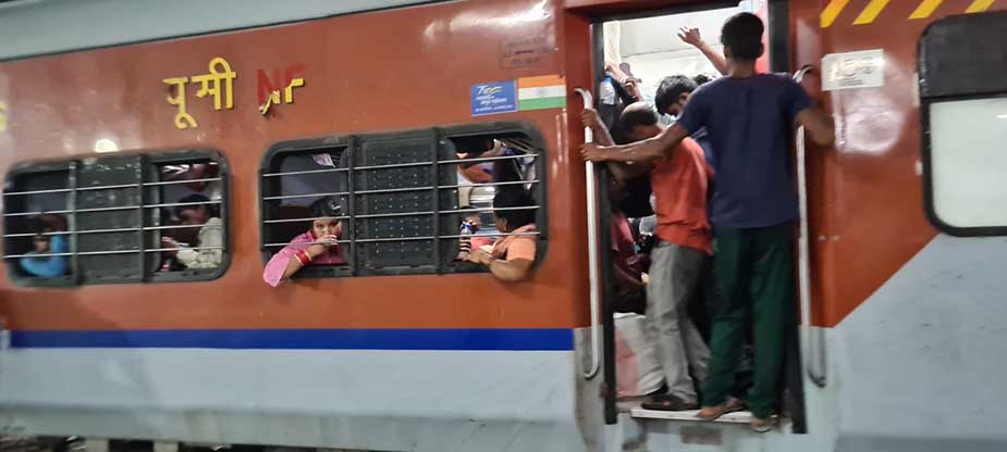 lage klasse trein india een rondreis door Noord-India
