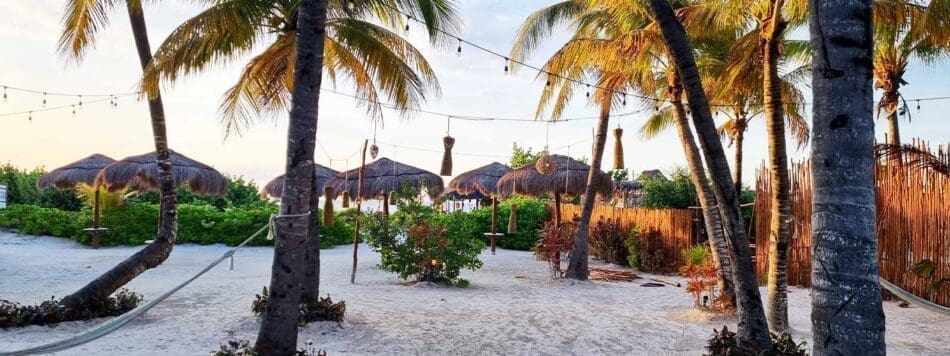 Het sfeervolle strand van Isla Holbox in Mexico