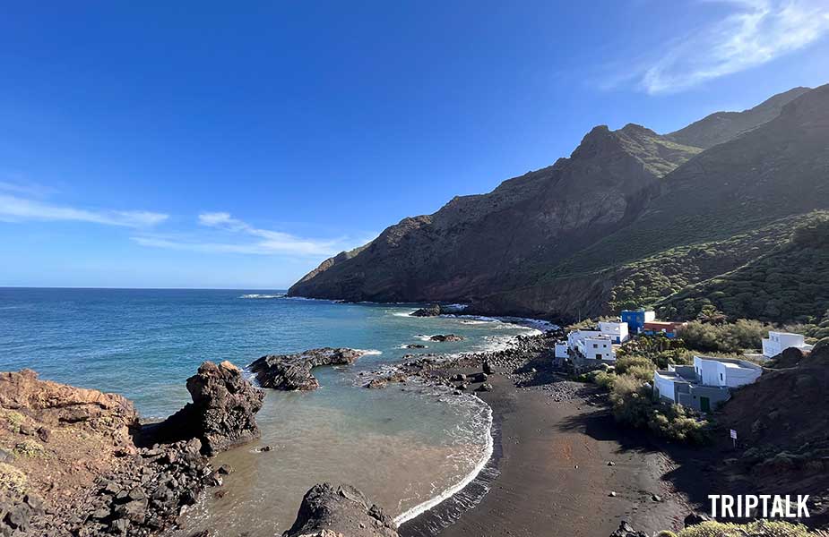 Het gehucht Roque Bermejo aan de noordkust van Tenerife