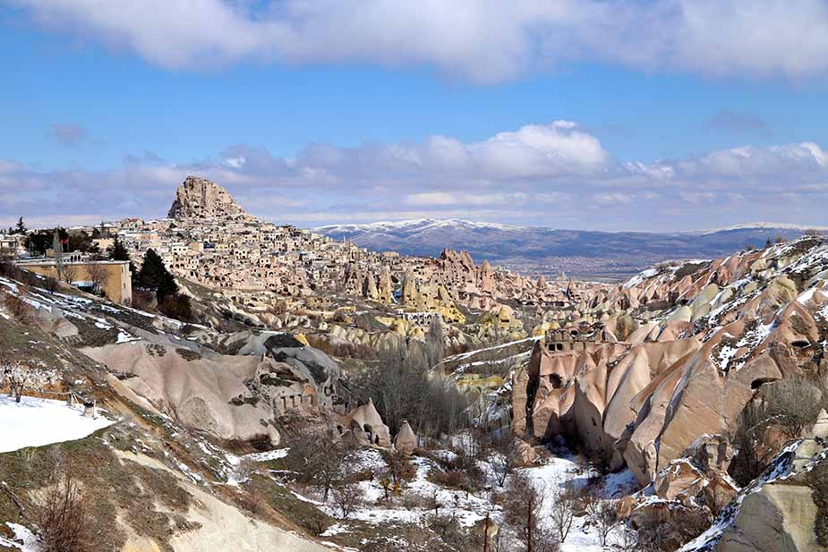 Duivenvallei en rotskasteel in Cappadocië 