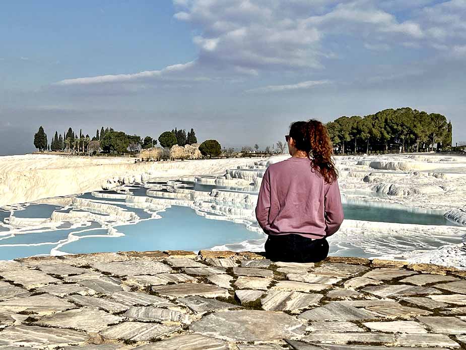 De travertijnterrassen bij Pamukkale