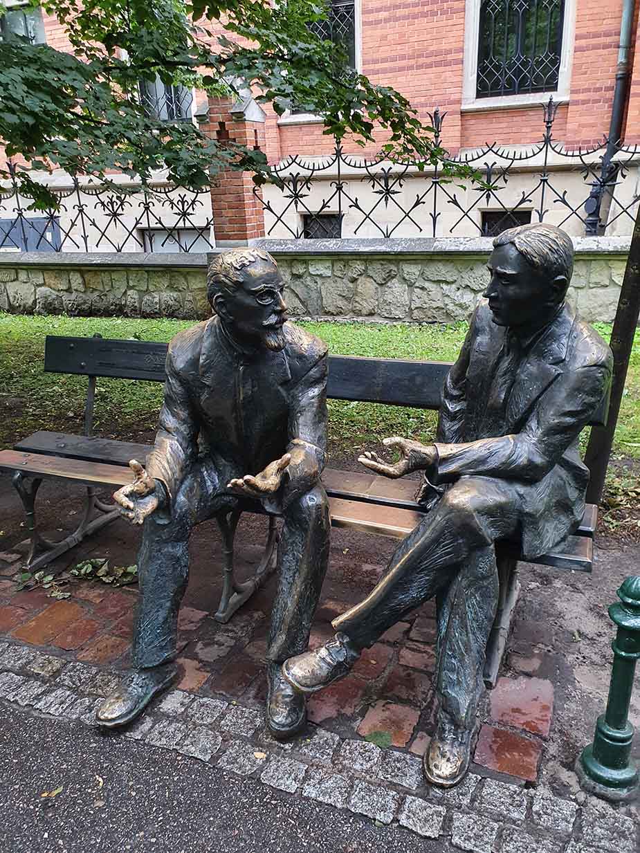 Standbeelden in Krakau
