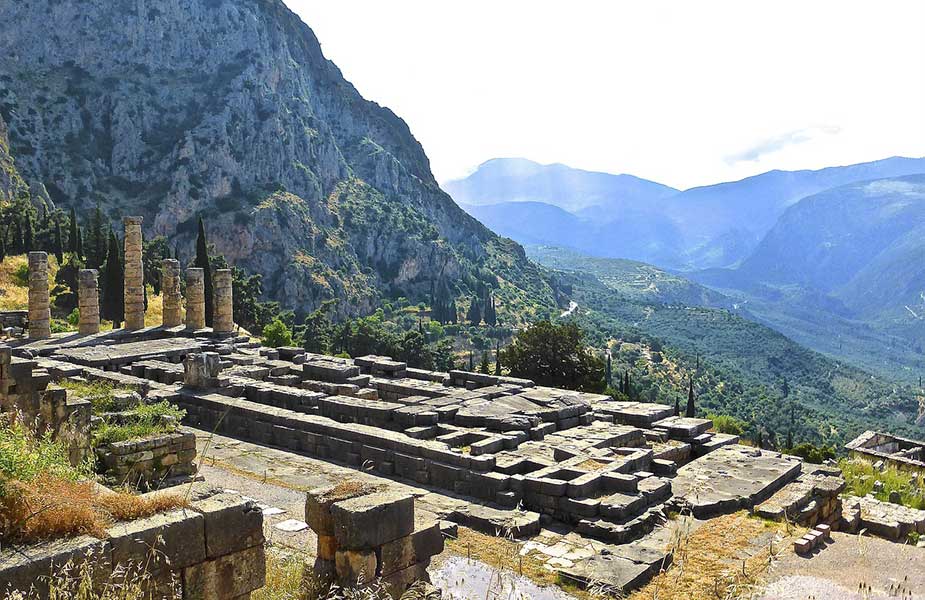 De ruïnes bij Delphi in Griekenland