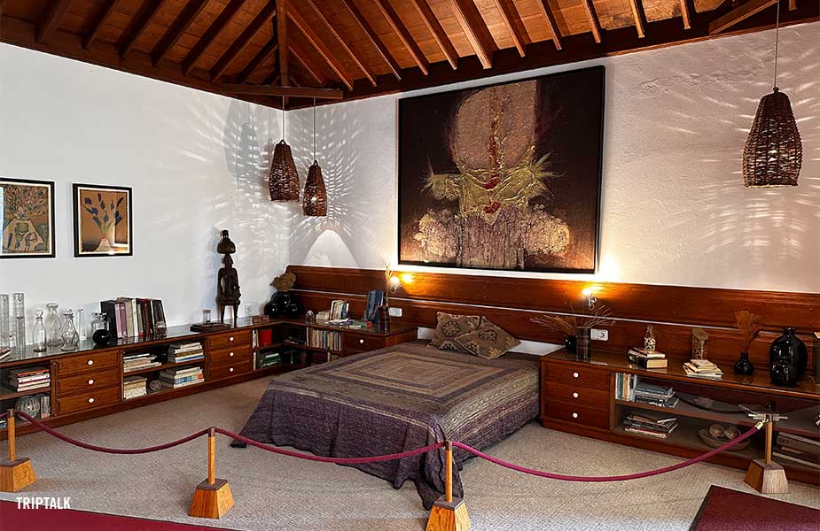 Slaapkamer in het Haria huis van Cesar Manrique