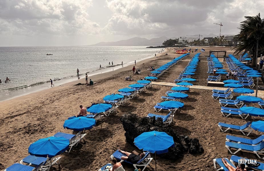 Playa Blanca strand Lanzarote in Puerto del Carmen