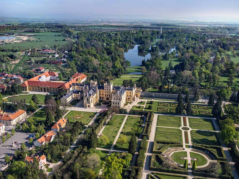 Lednice kasteel in Tsjechië