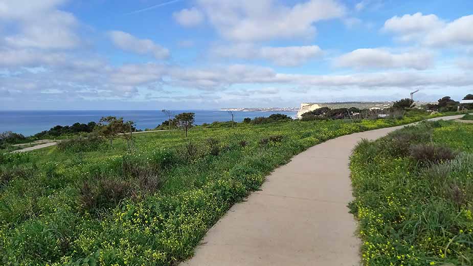 Wandelen naar Ponta da Piedade