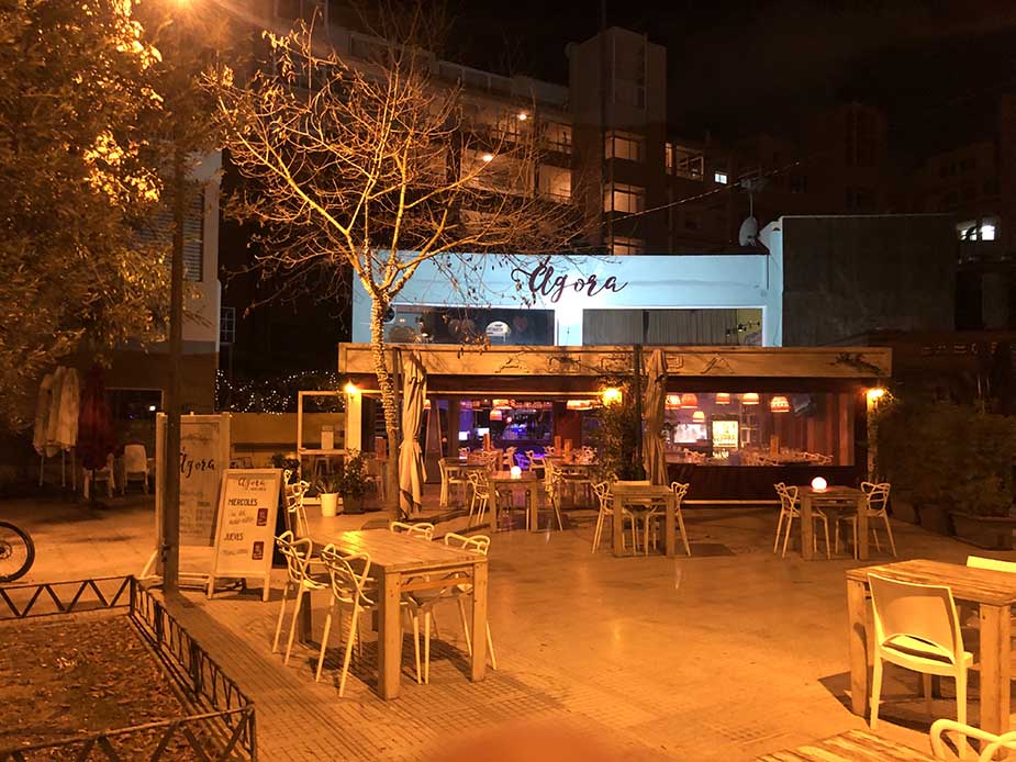 Agora restaurant op Ibiza
