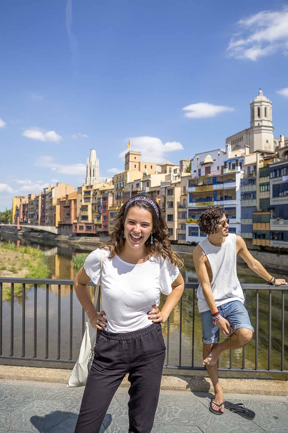 Op de brug in Girona