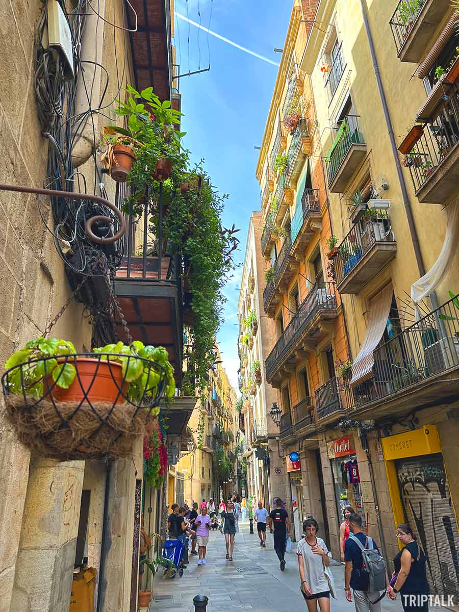 Straatje in de wijk El Born in Barcelona