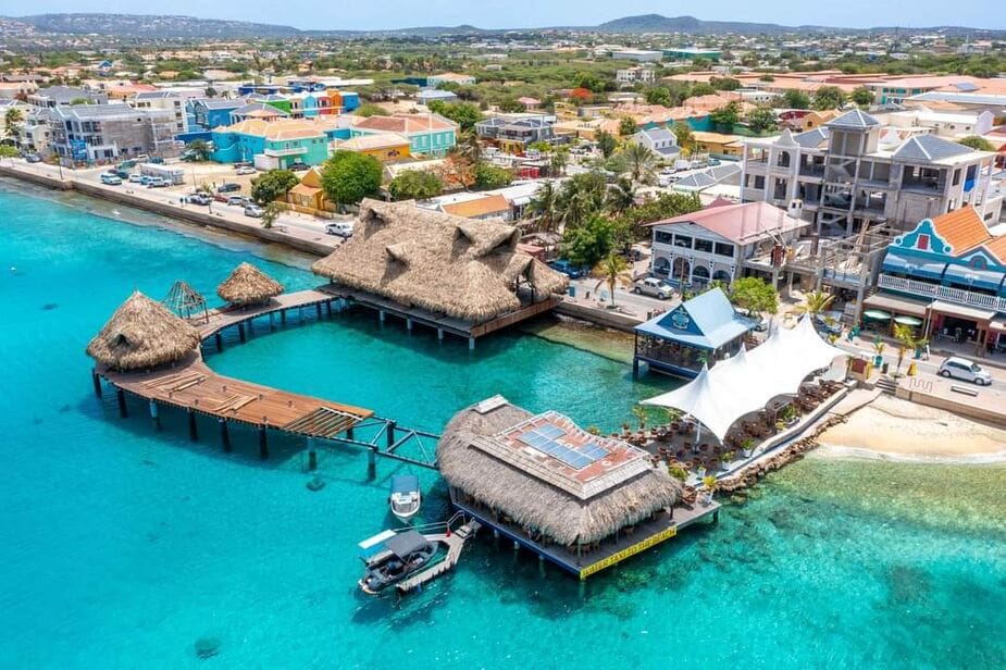 Karel's Beach Bar is een van de tips voor Bonaire