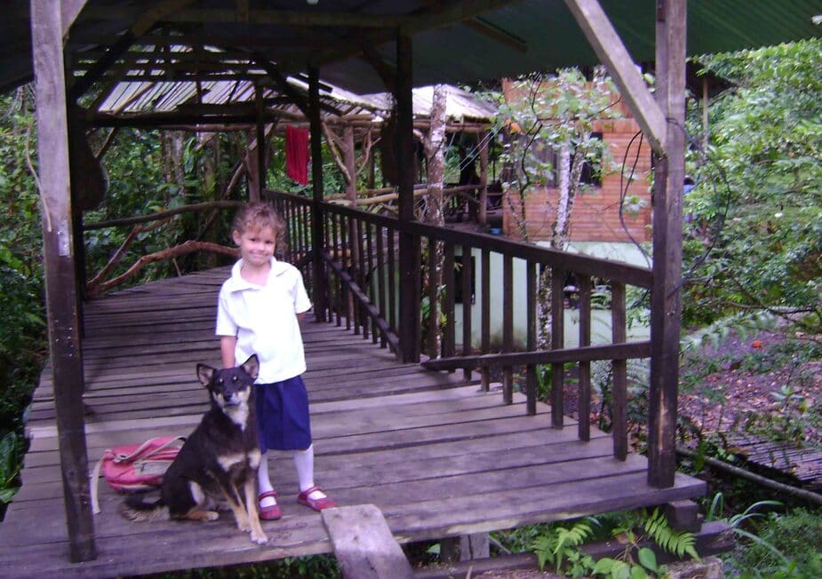 Kayla in de jungle van Peru