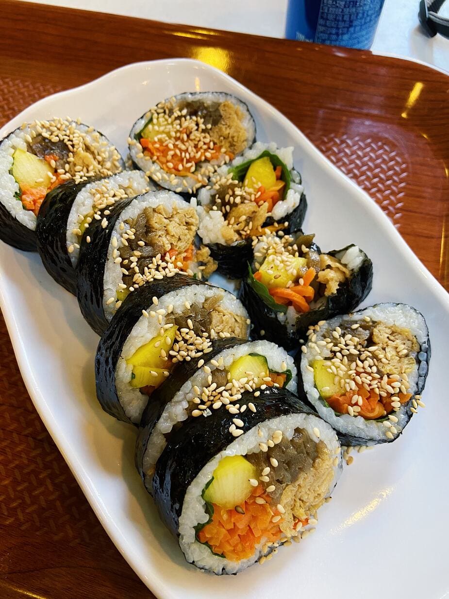 Vegan Koreaans eten in Seoul bij Maruj jaYeonsik Gimbap