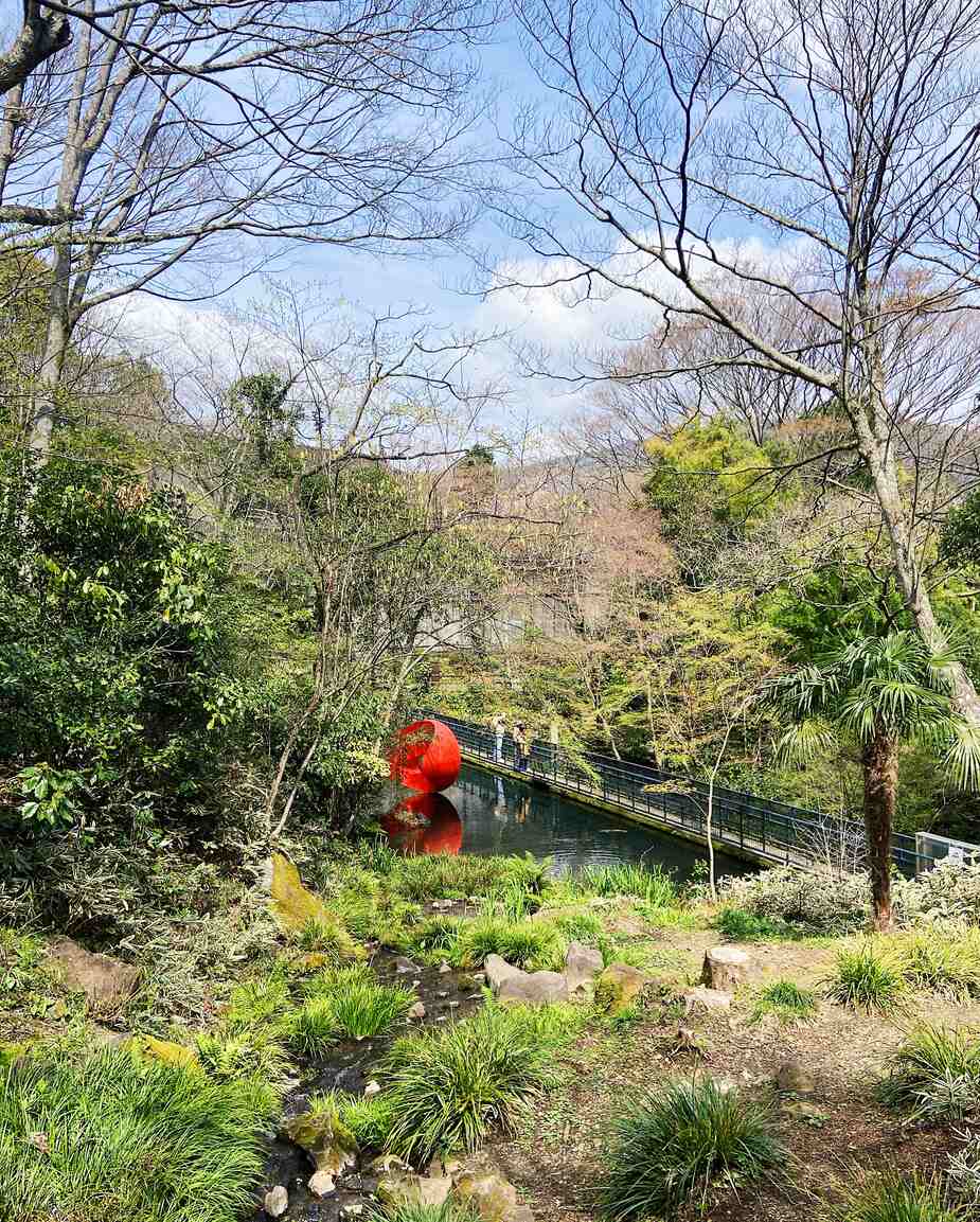 Kunst in de natuur bij Hakone Open Air Museum